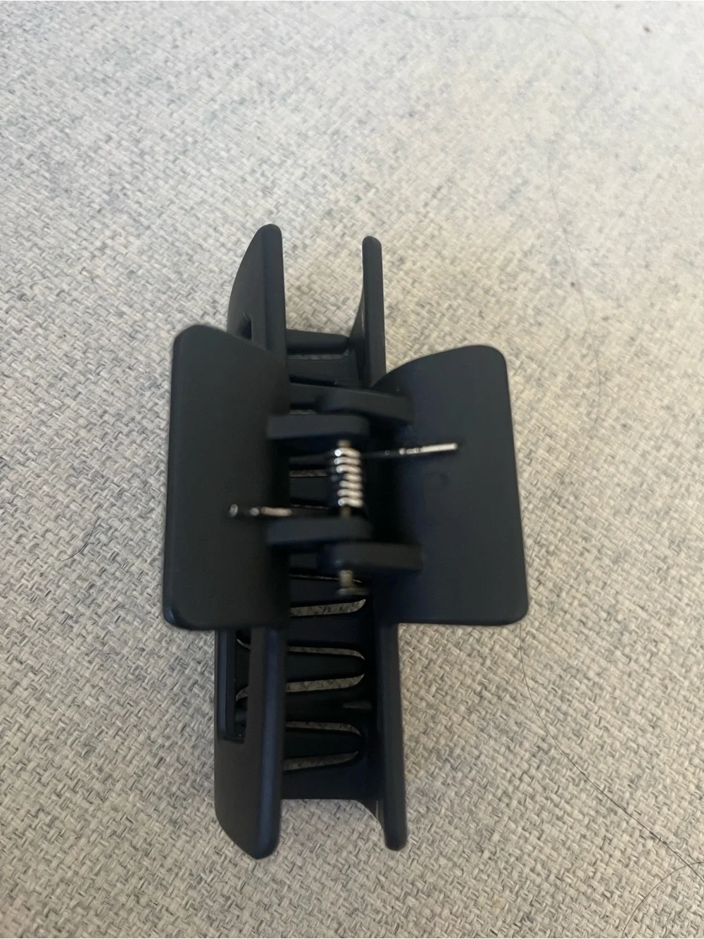Black Hair Claw Clip Like New